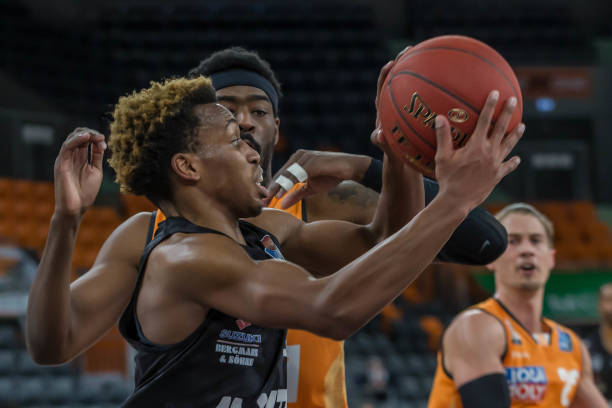 从商业与品 从商业与品